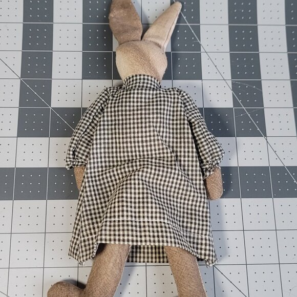 Vintage 10.5" Handmade Primitive Spring Easter Bunny Rabbit Signed - Picture 3 of 3